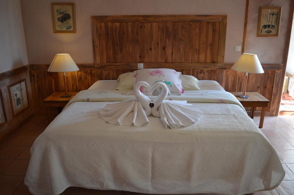 Chateau La Roque Margaux Hotell Servian Eksteriør bilde