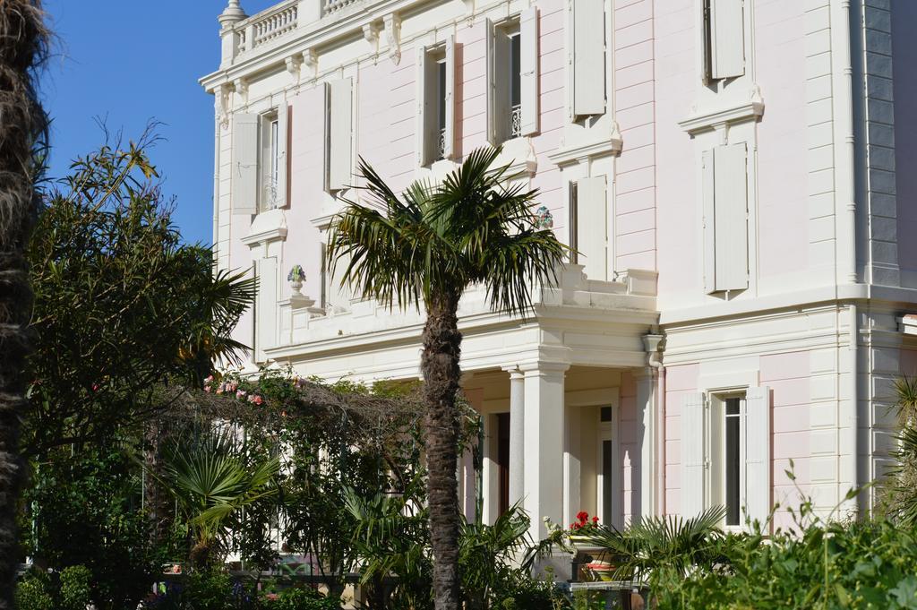 Chateau La Roque Margaux Hotell Servian Eksteriør bilde